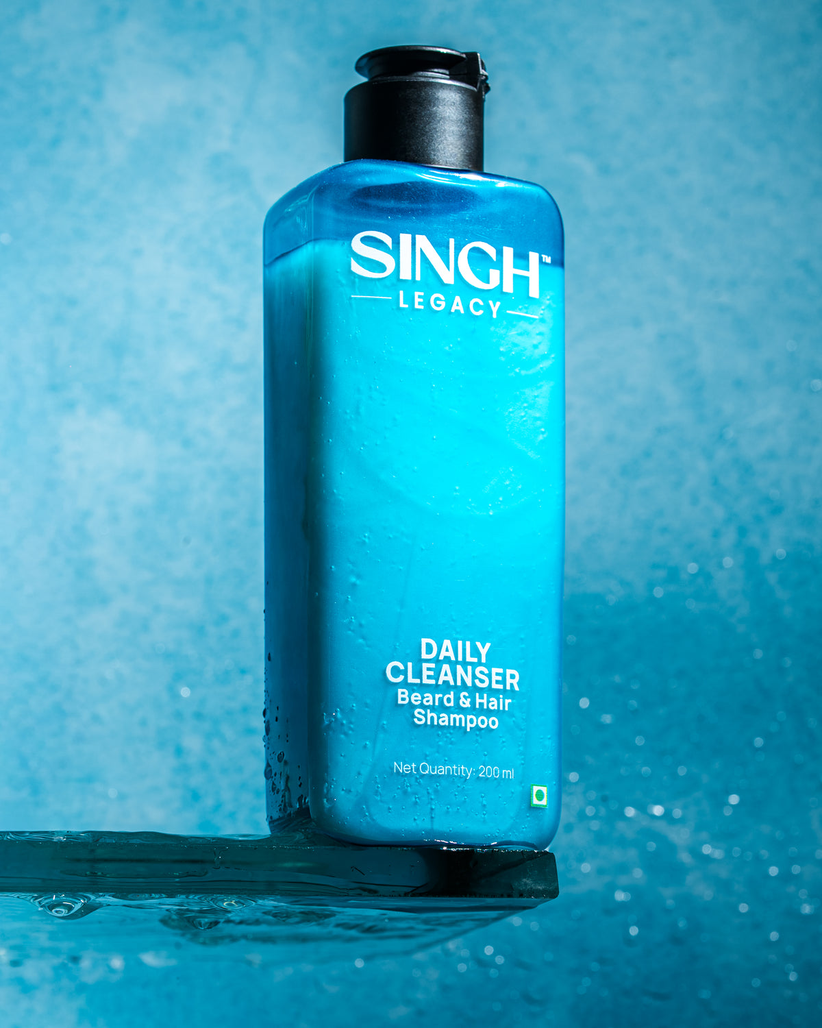 Singh Legacy Daily Cleanser Beard & Hair Shampoo – blue background